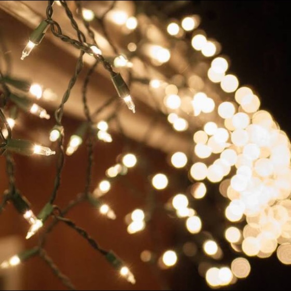 Icicle lights clear color